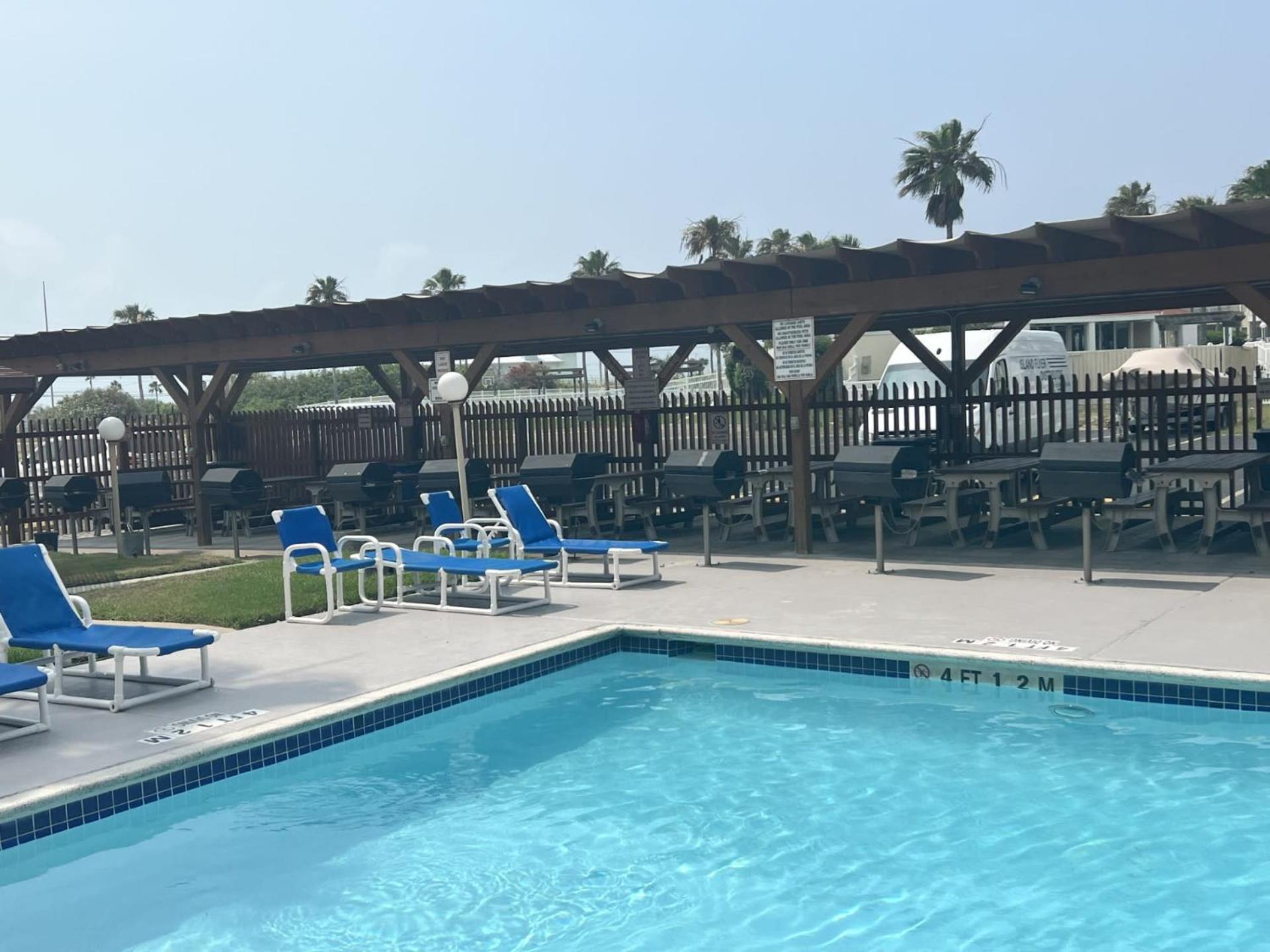 1 Bedroom Studio Near Beach W Pool & Amenities South Padre Island Buitenkant foto