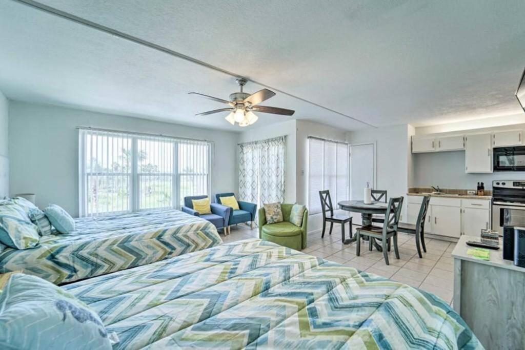 1 Bedroom Studio Near Beach W Pool & Amenities South Padre Island Buitenkant foto